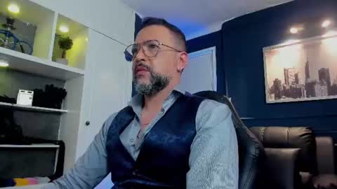 MrFrank. online show from 23, 6, 2026