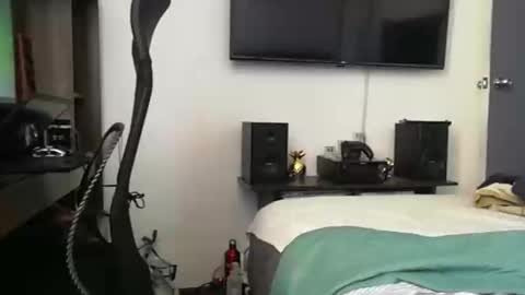 mrmiss_dannys online show from 28, 1, 2025