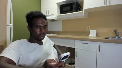 mromg007 online show from 6, 11, 2025