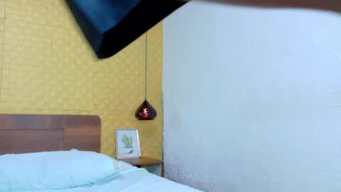 mrs_buttocks online show from 13, 1, 2025