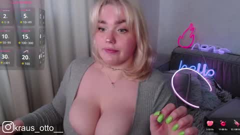 Snapshot of mrs_kitty69 chatting on 20, 4, 2026 mrs kitty69 online show from 20, 4, 2026
