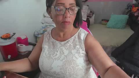 mrs_mommy online show from 19, 3, 2026