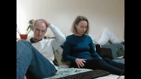 Snapshot of mrs_velvet_vixen_and_mr_stud chatting on 6, 12, 2024 Mrs Velvet Vixen online show from 6, 12, 2024