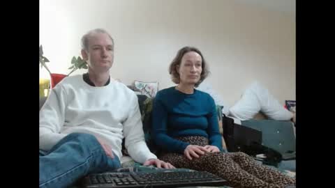 Snapshot of mrs_velvet_vixen_and_mr_stud chatting on 17, 12, 2024 Mrs Velvet Vixen online show from 17, 12, 2024