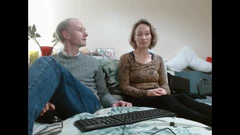 Snapshot of mrs_velvet_vixen_and_mr_stud chatting on 19, 12, 2024 Mrs Velvet Vixen online show from 19, 12, 2024