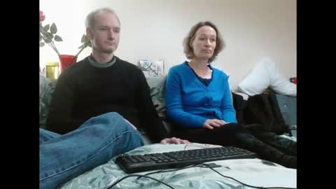 Snapshot of mrs_velvet_vixen_and_mr_stud chatting on 20, 12, 2024 Mrs Velvet Vixen online show from 20, 12, 2024