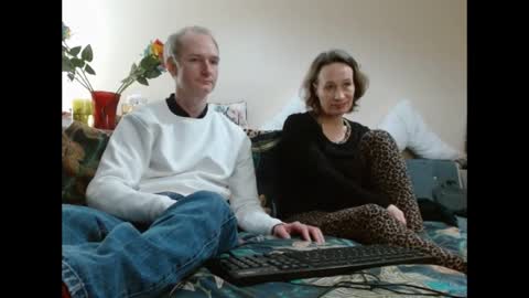 Snapshot of mrs_velvet_vixen_and_mr_stud chatting on 6, 1, 2025 Mrs Velvet Vixen online show from 6, 1, 2025