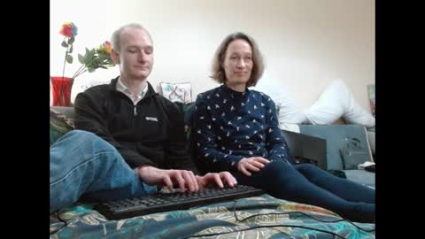 Snapshot of mrs_velvet_vixen_and_mr_stud chatting on 12, 2, 2025 Mrs Velvet Vixen online show from 12, 2, 2025