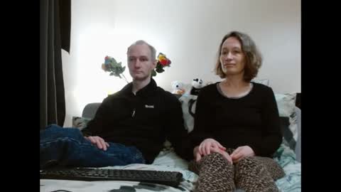 Snapshot of mrs_velvet_vixen_and_mr_stud chatting on 21, 2, 2025 Mrs Velvet Vixen online show from 21, 2, 2025