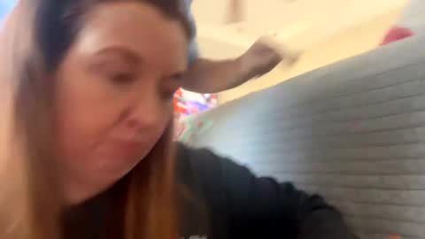 mrsbeachbumm online show from 12, 1, 2025