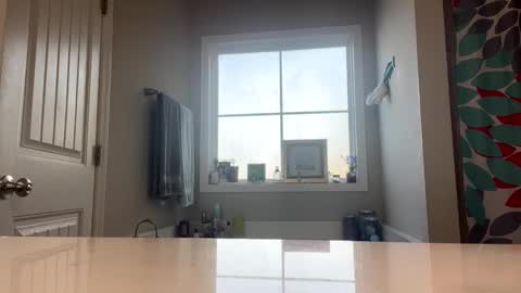 mrsbeachbumm online show from 16, 1, 2025