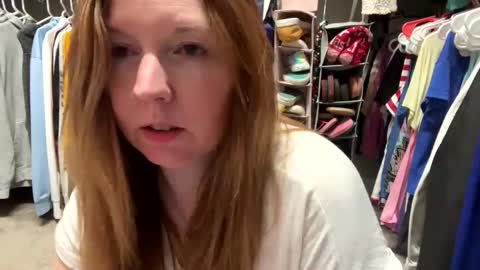 mrsbeachbumm online show from 30, 1, 2025