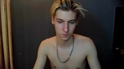 Snapshot of mrsexycum4u chatting on 9, 1, 2025 Adam online show from 9, 1, 2025