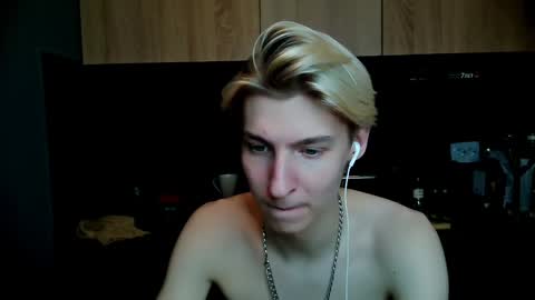 Snapshot of mrsexycum4u chatting on 21, 1, 2025 Adam online show from 21, 1, 2025