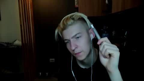 Snapshot of mrsexycum4u chatting on 23, 2, 2025 Adam online show from 23, 2, 2025