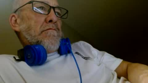 mrtease5 online show from 19, 3, 2026