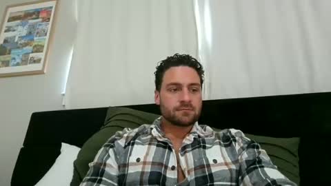 Snapshot of mrthickly818 chatting on 6, 2, 2026 mrthickly818 online show from 6, 2, 2026