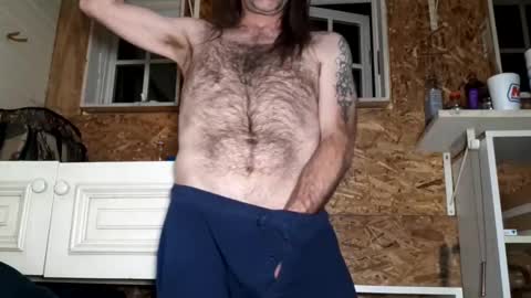 Snapshot of mrthickness80 chatting on 23, 5, 2026 mrthickness80 online show from 23, 5, 2026