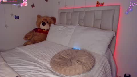 Snapshot of ms_afrodita_ chatting on 15, 12, 2025 Tania online show from 15, 12, 2025