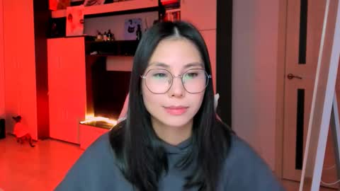 Snapshot of ms_emily_ chatting on 15, 10, 2025 ms_emily_ online show from 15, 10, 2025