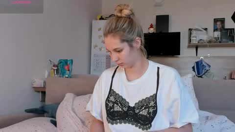 Snapshot of ms_foryou chatting on 25, 5, 2026 Ms ForYOU online show from 25, 5, 2026