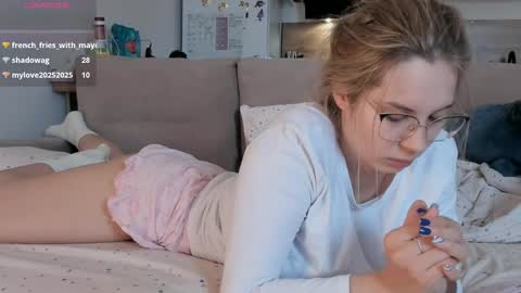Snapshot of ms_foryou chatting on 5, 6, 2026 Ms ForYOU online show from 5, 6, 2026
