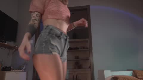 Lore online show from 8, 3, 2025