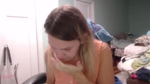 missqueenbbw online show from 16, 9, 2025