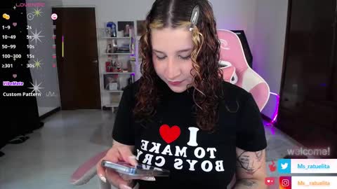 Snapshot of ms_ratuelita chatting on 8, 1, 2026 Manuela3 online show from 8, 1, 2026