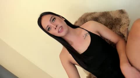 selena online show from 10, 1, 2025