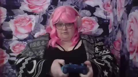 Snapshot of mscamirose15 chatting on 10, 11, 2025 Ms. Cami Rose online show from 10, 11, 2025