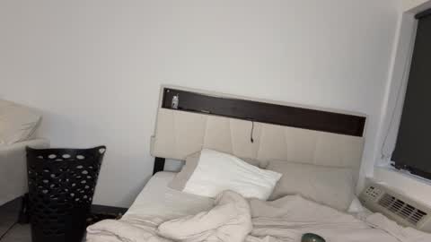 Snapshot of mskitty000 chatting on 19, 12, 2025 mskitty000 online show from 19, 12, 2025