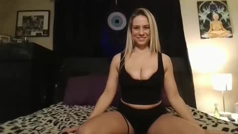 Snapshot of msmariesummers chatting on 4, 3, 2026 msmariesummers online show from 4, 3, 2026