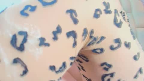 Snapshot of mss_mar chatting on 28, 11, 2025 FERNANDA 3 online show from 28, 11, 2025