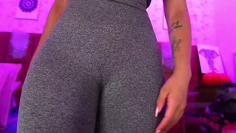 Manuela  online show from 7, 2, 2025