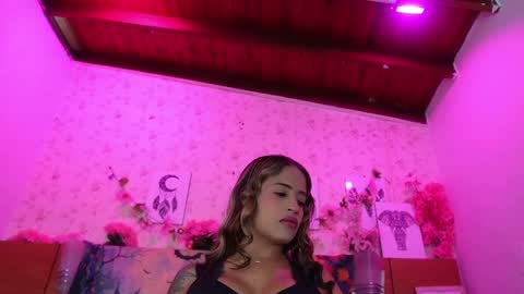 Manuela  online show from 8, 10, 2025