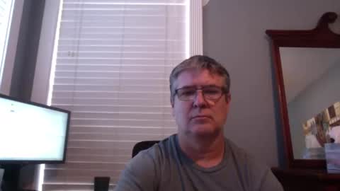 Snapshot of mtbrdr76 chatting on 27, 4, 2026 Fun time Daddy online show from 27, 4, 2026