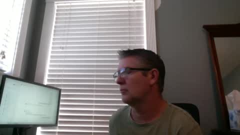 Snapshot of mtbrdr76 chatting on 1, 6, 2026 Fun time Daddy online show from 1, 6, 2026