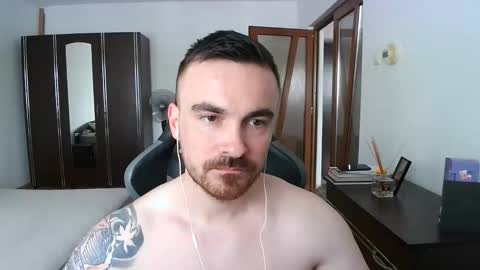 Snapshot of mu5clemania chatting on 27, 5, 2026 Victor online show from 27, 5, 2026