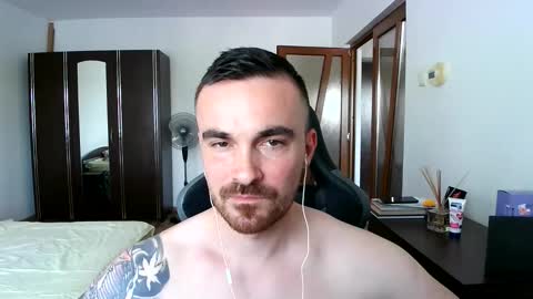 Snapshot of mu5clemania chatting on 9, 6, 2026 Victor online show from 9, 6, 2026