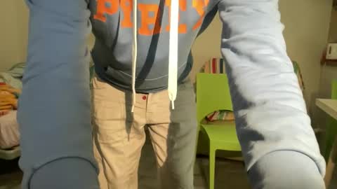 Snapshot of much_fun1 chatting on 19, 10, 2025 much_fun1 online show from 19, 10, 2025