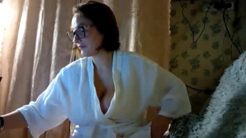 Snapshot of muchoiliness chatting on 16, 12, 2025 muchoiliness online show from 16, 12, 2025