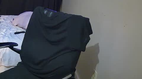 Muffdiver online show from 8, 1, 2025