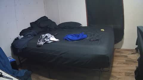 Muffdiver online show from 19, 4, 2026