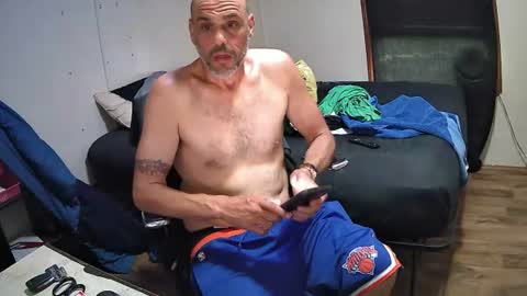 Snapshot of muffdiver718 chatting on 19, 6, 2026 Muffdiver online show from 19, 6, 2026