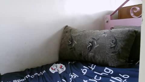 Snapshot of muhra chatting on 27, 9, 2025 ATHAR - online show from 27, 9, 2025