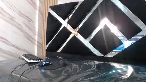 Snapshot of mulan_v chatting on 7, 2, 2025 Live 800am 200pm COLOMBIAN HOUR online show from 7, 2, 2025