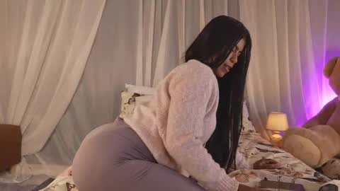 Snapshot of mulatalove chatting on 17, 11, 2025 mulata online show from 17, 11, 2025