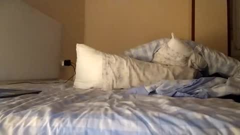 Laly online show from 8, 12, 2024