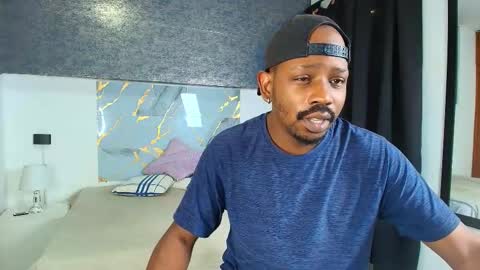 Snapshot of muller_asher chatting on 28, 11, 2025 Muller Asher online show from 28, 11, 2025